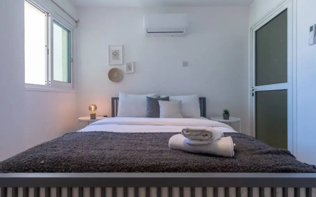 Chloris 3- Bedroom Apartment in Larnaca