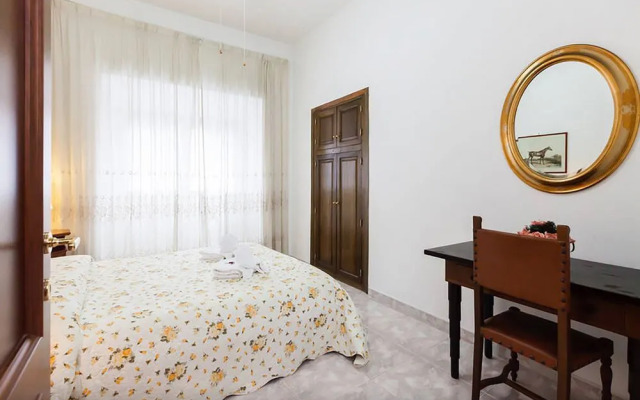 Caterina Embassy Apartment