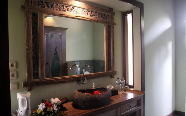 Puri Taman Sari Hotel