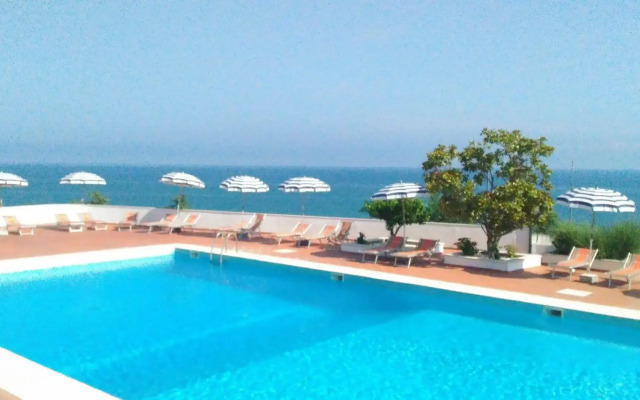 Hotel Parco Degli Aranci