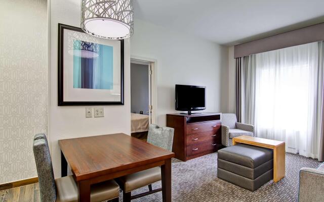 Homewood Suites by Hilton Newark-Cranford