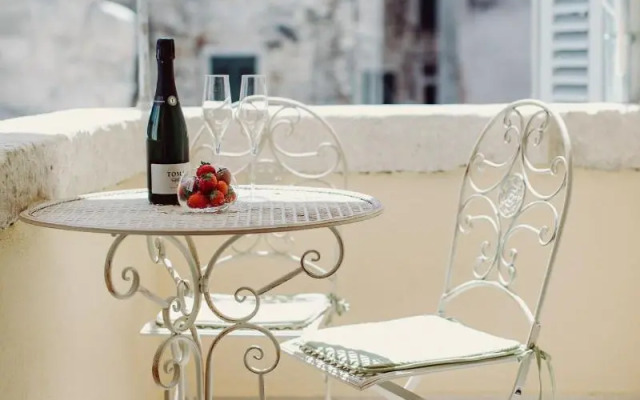 Villa Nepos Hotel
