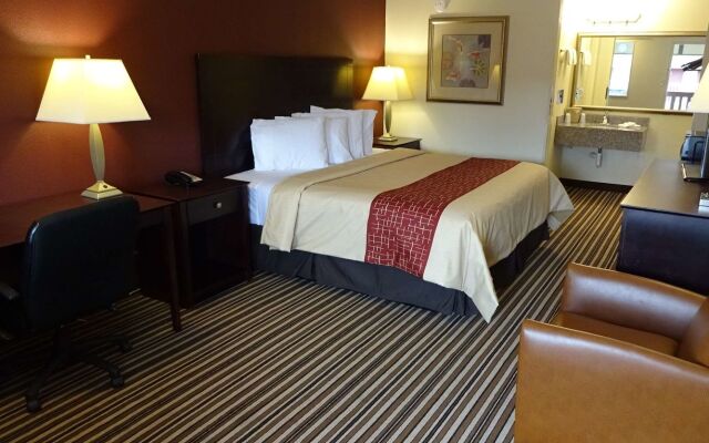 Red Roof Inn Indianapolis - Castleton