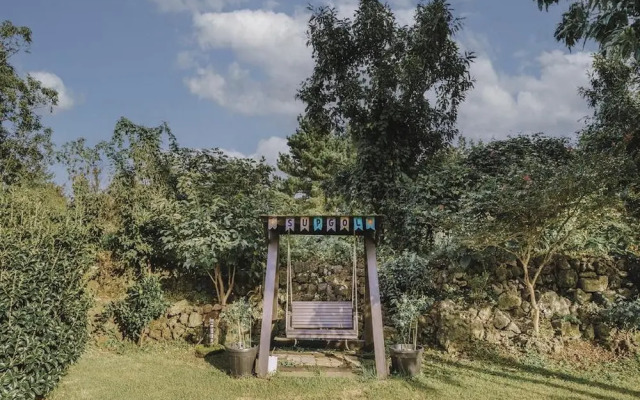 Jeju Supgol Dokchae Pension