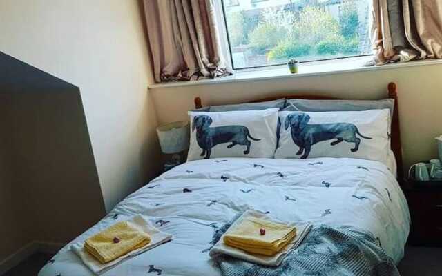 Comfortable Apartment in Leeds Near Royal Armouries Museum