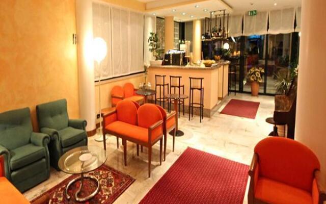 Ruhl Beach Hotel
