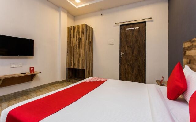 OYO 15743 Hotel Namaste