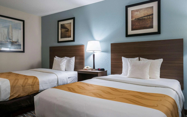Quality Hotel Morehead City