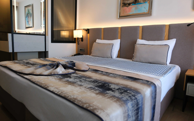 Sunthalia s & Resorts