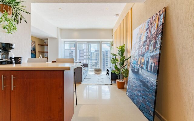 Anahuac Apartments by VH