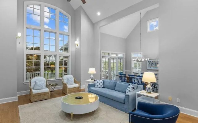 Posh Pelican 5 Bedroom Home