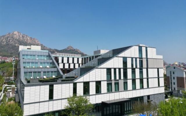 Flow And Co. Qingdao, Autograph Collection