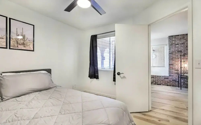 1 Mi to Dtwn Chandler: Townhome w/ Community Pool