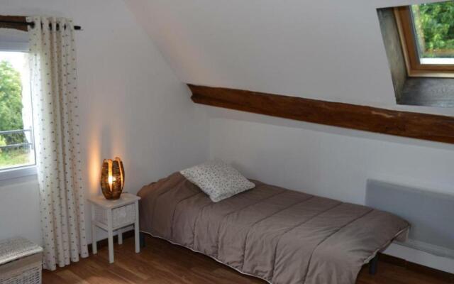 Gîte Nazelles-Négron, 3 pièces, 4 personnes - FR-1-381-201