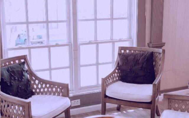 Hermosa Hotel