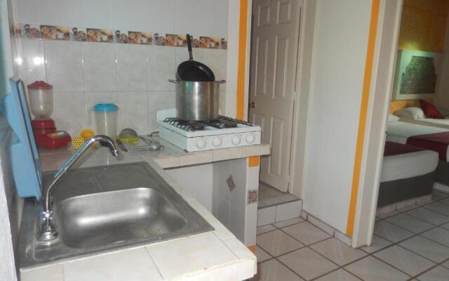Bungalows y Hotel Lizmar