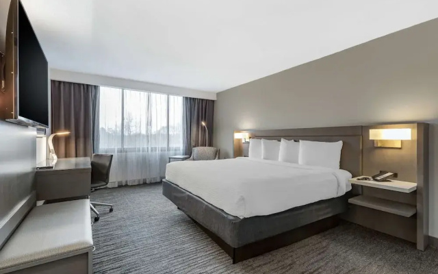 Best Western Hotel And Suites