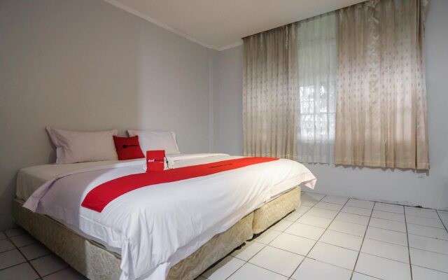 Hotel Graha Dinar by Reddoorz