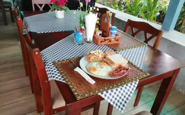 Palmthien Pool Villa Aonang