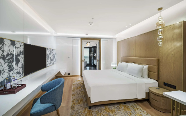 Radisson Blu Hotel & Suites GRT Chennai