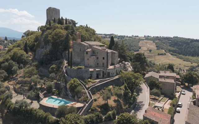 Rocca d'Orcia Suites and Villas