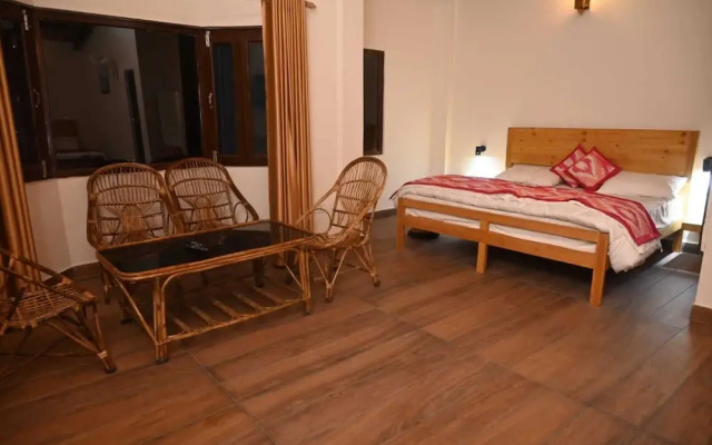 Wood Castle Luxury Home Stay