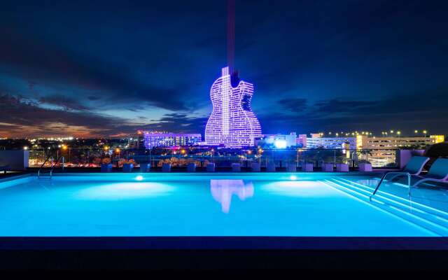 Dolce by Wyndham Hollywood