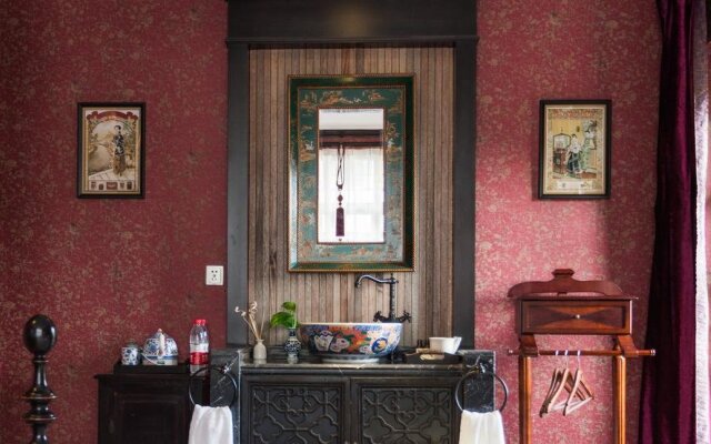 William's Toffee Mansion