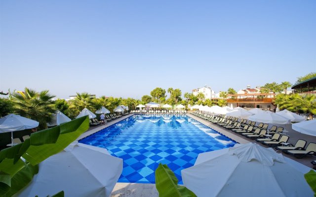 Raymar Resort & Aqua