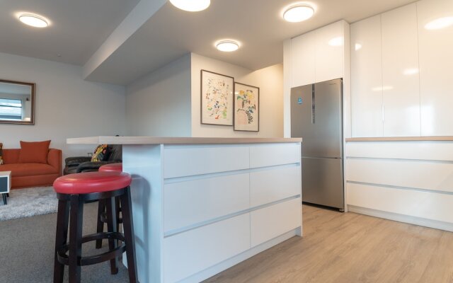 Riverwalk Apartments