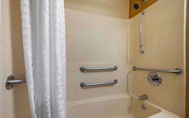 Studio 6 Corporate Extended Stay Indianapolis, IN - North Carmel