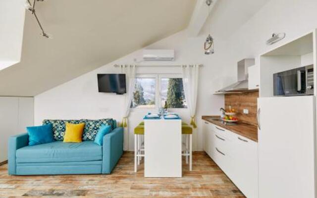 Bayview Studio Apartment