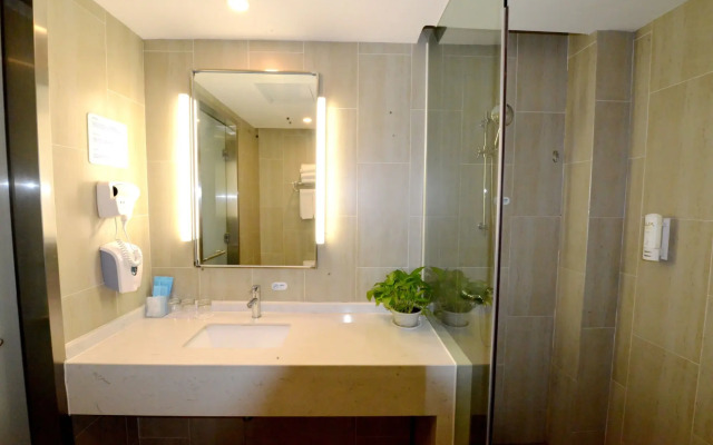 Holiday Inn Express-Weihai Economic Zone by IHG
