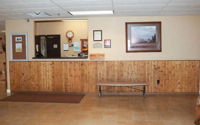 Oak Tree Inn Gillette