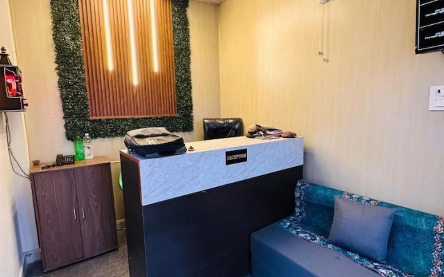 Hotel Airport Suites