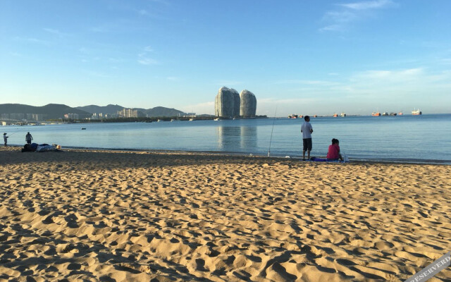 Blue Sky Seaview Family Hotel