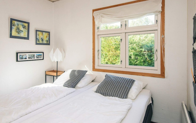 6 Person Holiday Home in Hemmet