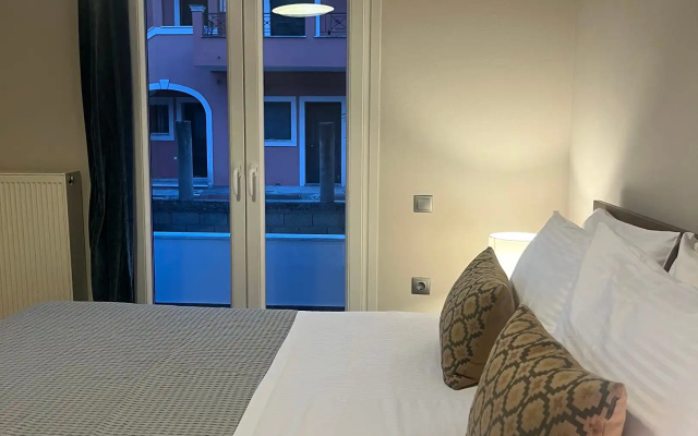 Moraitis Hospitality