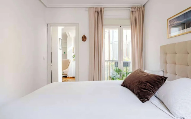 Bright Pelayo - Enchanting 1BR Home in Chueca