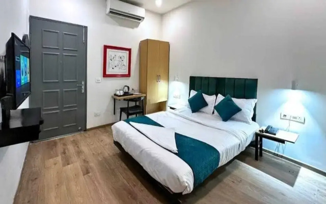 Nidra Hotel