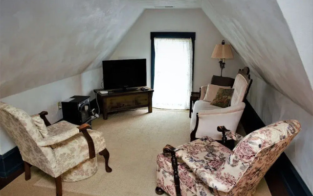 The Historic Morris Harvey House