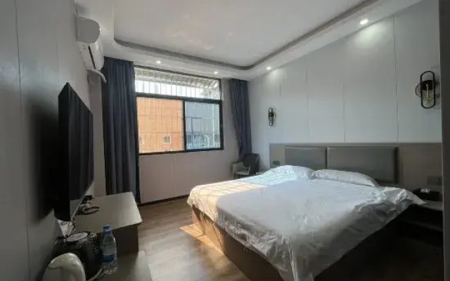 Zhongshan Baichuan Apartment