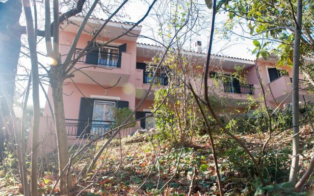 Wildrose Corfu Apartments