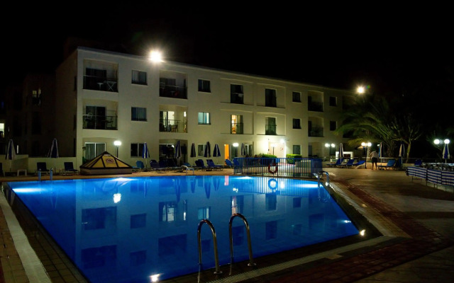 Helios Bay Hotel Apartments
