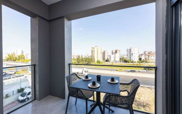 Bi Suites