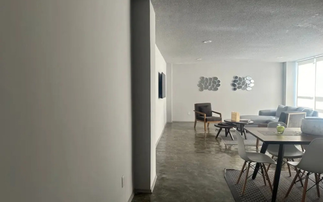 Modern Polanco Stay - Parking- Elevator- Sleeps 10