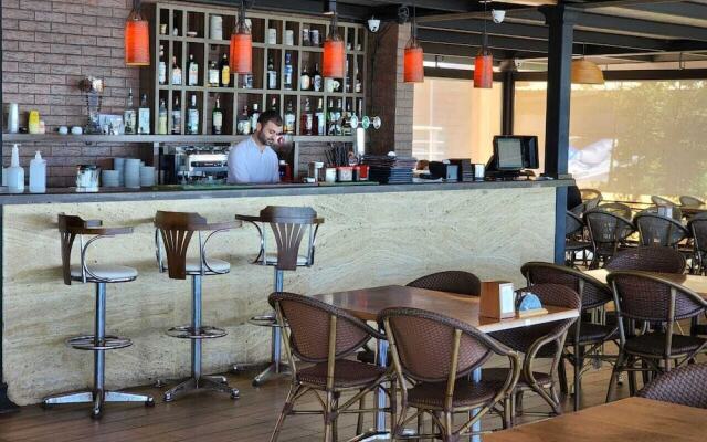 Отель Neptun Palace Kvariati