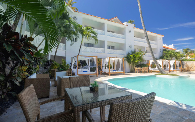 whala!bavaro