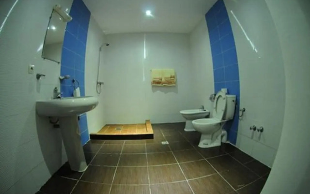 Free Zone Hotel
