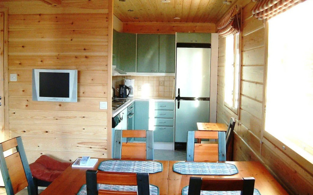 Arctic Light Apartments
